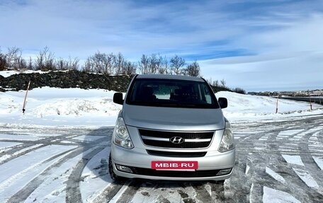 Hyundai Grand Starex Grand Starex I рестайлинг 2, 2009 год, 1 050 000 рублей, 2 фотография