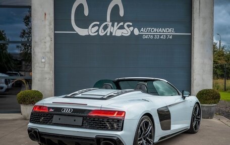 Audi R8, 2025 год, 36 000 000 рублей, 6 фотография