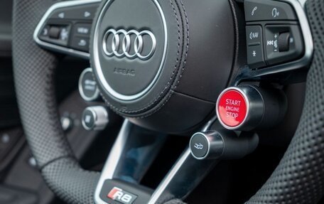 Audi R8, 2025 год, 36 000 000 рублей, 17 фотография
