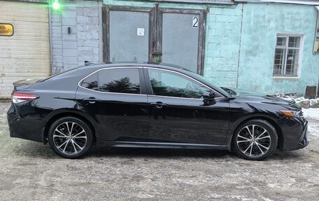 Toyota Camry, 2020 год, 2 450 000 рублей, 4 фотография