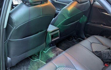 Toyota Camry, 2020 год, 2 450 000 рублей, 6 фотография