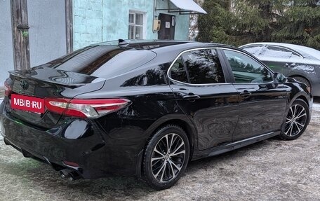 Toyota Camry, 2020 год, 2 450 000 рублей, 8 фотография