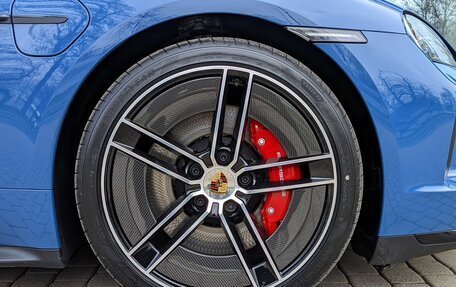 Porsche Taycan I, 2024 год, 25 750 000 рублей, 9 фотография