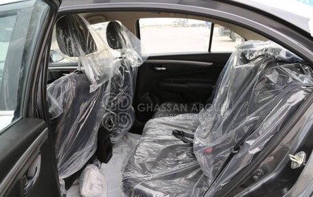 Toyota Belta, 2022 год, 1 850 000 рублей, 13 фотография