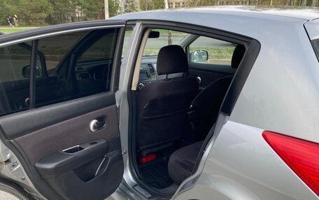 Nissan Tiida, 2010 год, 795 000 рублей, 15 фотография
