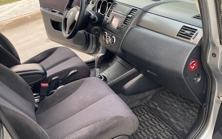 Nissan Tiida, 2010 год, 795 000 рублей, 22 фотография