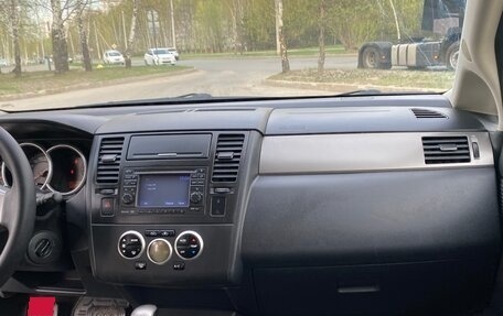 Nissan Tiida, 2010 год, 795 000 рублей, 20 фотография
