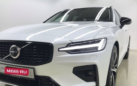 Volvo V60 II, 2025 год, 7 000 000 рублей, 2 фотография