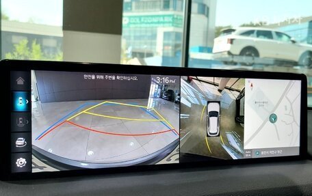 Genesis GV70, 2021 год, 7 350 000 рублей, 11 фотография