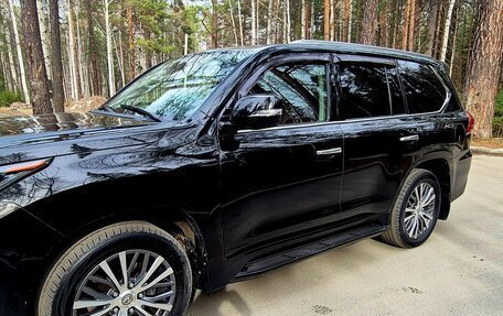 Lexus LX III, 2017 год, 7 200 000 рублей, 6 фотография