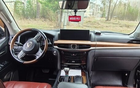 Lexus LX III, 2017 год, 7 200 000 рублей, 2 фотография