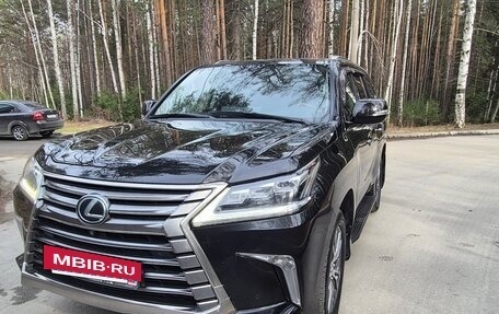 Lexus LX III, 2017 год, 7 200 000 рублей, 5 фотография