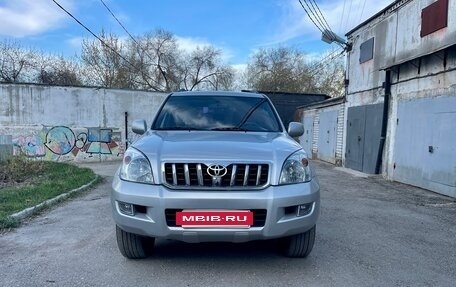 Toyota Land Cruiser Prado 120 рестайлинг, 2006 год, 1 975 000 рублей, 2 фотография