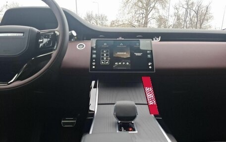 Land Rover Range Rover Evoque II, 2024 год, 8 500 000 рублей, 31 фотография
