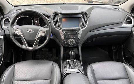 Hyundai Santa Fe III рестайлинг, 2018 год, 2 150 000 рублей, 17 фотография