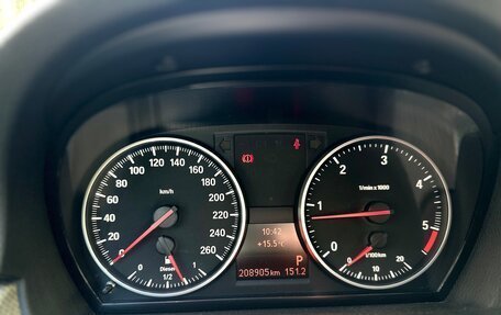 BMW 3 серия, 2010 год, 1 950 000 рублей, 14 фотография