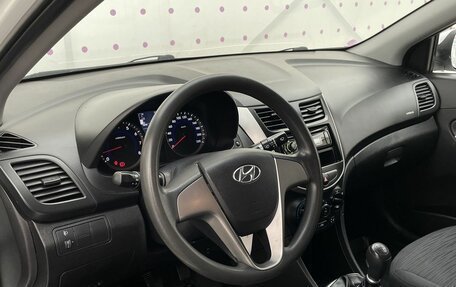 Hyundai Solaris II рестайлинг, 2014 год, 890 000 рублей, 15 фотография