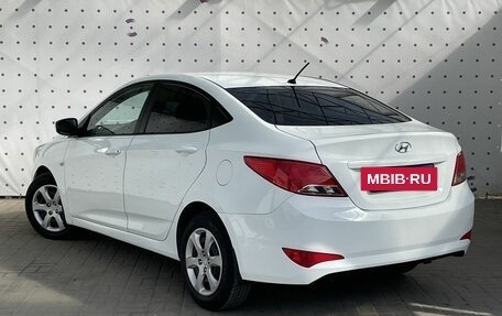 Hyundai Solaris II рестайлинг, 2014 год, 890 000 рублей, 5 фотография