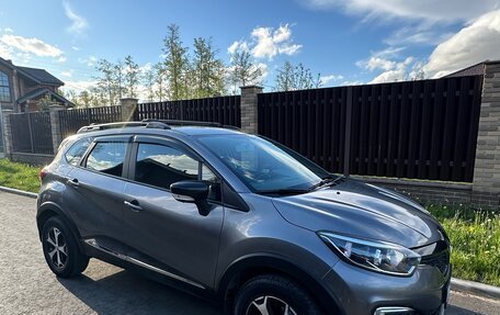 Renault Kaptur I рестайлинг, 2019 год, 1 670 000 рублей, 1 фотография