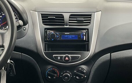 Hyundai Solaris II рестайлинг, 2014 год, 890 000 рублей, 17 фотография