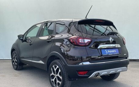 Renault Kaptur I рестайлинг, 2020 год, 1 700 000 рублей, 5 фотография