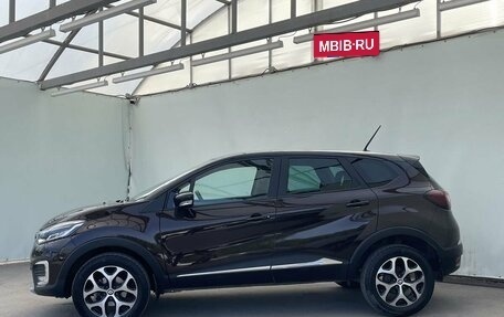 Renault Kaptur I рестайлинг, 2020 год, 1 700 000 рублей, 9 фотография