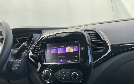 Renault Kaptur I рестайлинг, 2020 год, 1 700 000 рублей, 17 фотография