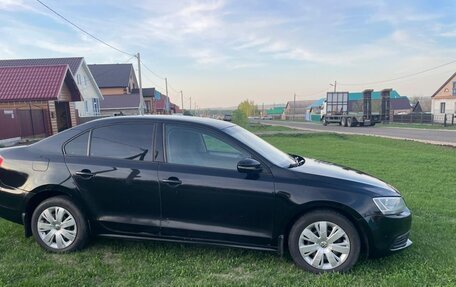 Volkswagen Jetta VI, 2012 год, 900 000 рублей, 2 фотография