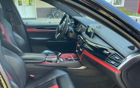 BMW X6 M, 2017 год, 4 300 000 рублей, 15 фотография
