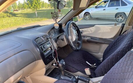 Mazda Familia, 2001 год, 250 000 рублей, 8 фотография