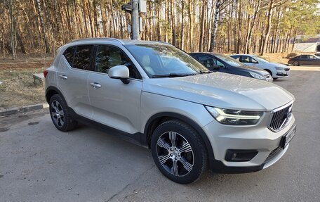 Volvo XC40 I, 2018 год, 2 320 000 рублей, 2 фотография