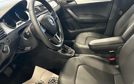 Skoda Rapid II, 2023 год, 2 225 000 рублей, 11 фотография