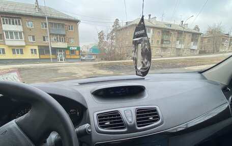 Renault Fluence I, 2011 год, 700 000 рублей, 11 фотография