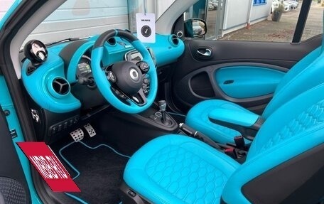 Smart Fortwo III, 2024 год, 10 000 000 рублей, 10 фотография