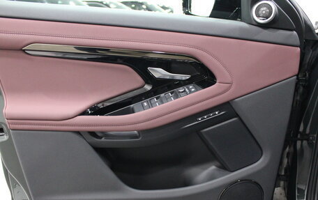 Land Rover Range Rover Evoque II, 2024 год, 6 490 000 рублей, 7 фотография