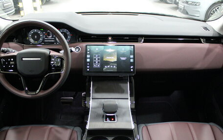 Land Rover Range Rover Evoque II, 2024 год, 6 490 000 рублей, 12 фотография