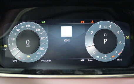 Land Rover Range Rover Evoque II, 2024 год, 6 490 000 рублей, 16 фотография