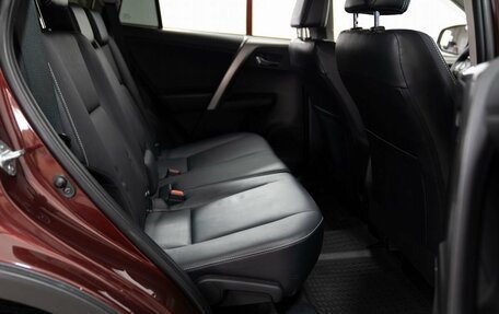 Toyota RAV4, 2016 год, 2 599 000 рублей, 21 фотография