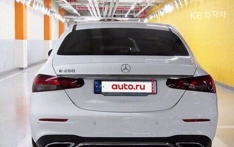 Mercedes-Benz E-Класс, 2023 год, 5 400 000 рублей, 4 фотография