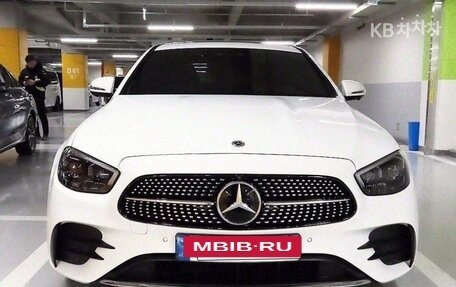 Mercedes-Benz E-Класс, 2023 год, 5 400 000 рублей, 2 фотография