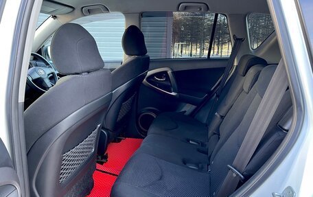 Toyota RAV4, 2007 год, 1 580 000 рублей, 13 фотография