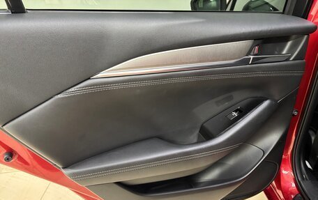 Mazda 6, 2018 год, 2 399 000 рублей, 14 фотография