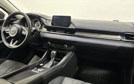 Mazda 6, 2018 год, 2 399 000 рублей, 12 фотография