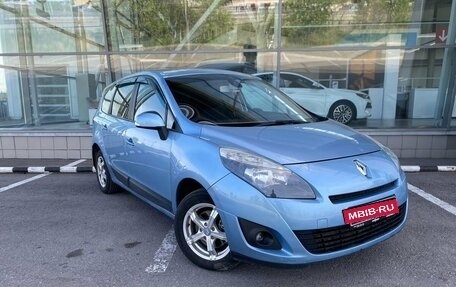 Renault Scenic III, 2010 год, 810 000 рублей, 3 фотография