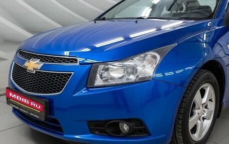 Chevrolet Cruze II, 2011 год, 818 000 рублей, 10 фотография