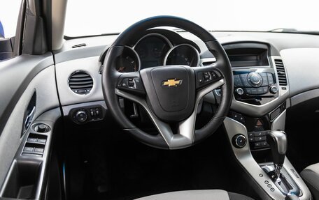 Chevrolet Cruze II, 2011 год, 818 000 рублей, 30 фотография
