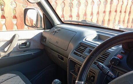 Mitsubishi Pajero III рестайлинг, 1998 год, 750 000 рублей, 14 фотография