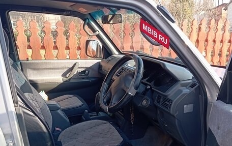 Mitsubishi Pajero III рестайлинг, 1998 год, 750 000 рублей, 12 фотография