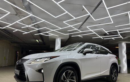 Lexus RX IV рестайлинг, 2016 год, 4 500 000 рублей, 12 фотография