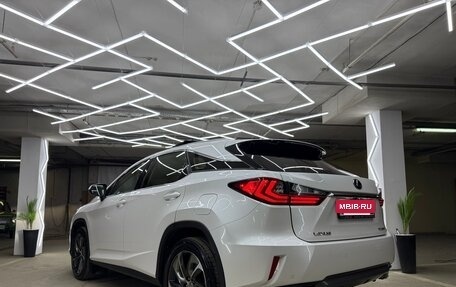 Lexus RX IV рестайлинг, 2016 год, 4 500 000 рублей, 10 фотография